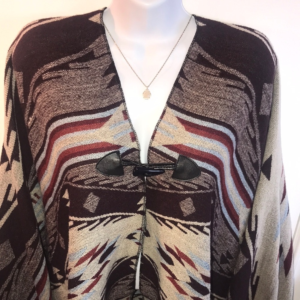 Aztec Southwest Knit Poncho Wrap with Fringe One Size Western Rodeo
